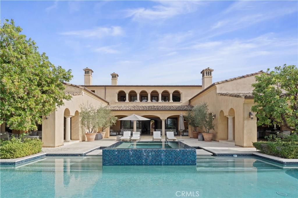 MLS #OC26001853 image #0