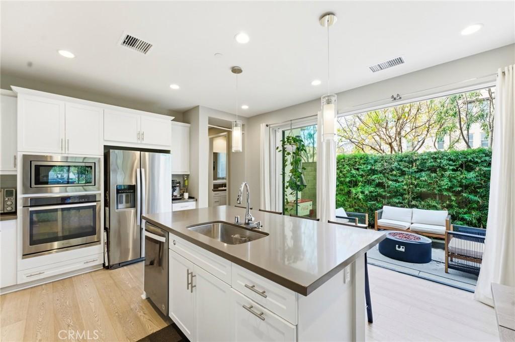 MLS #OC26002728 image #0