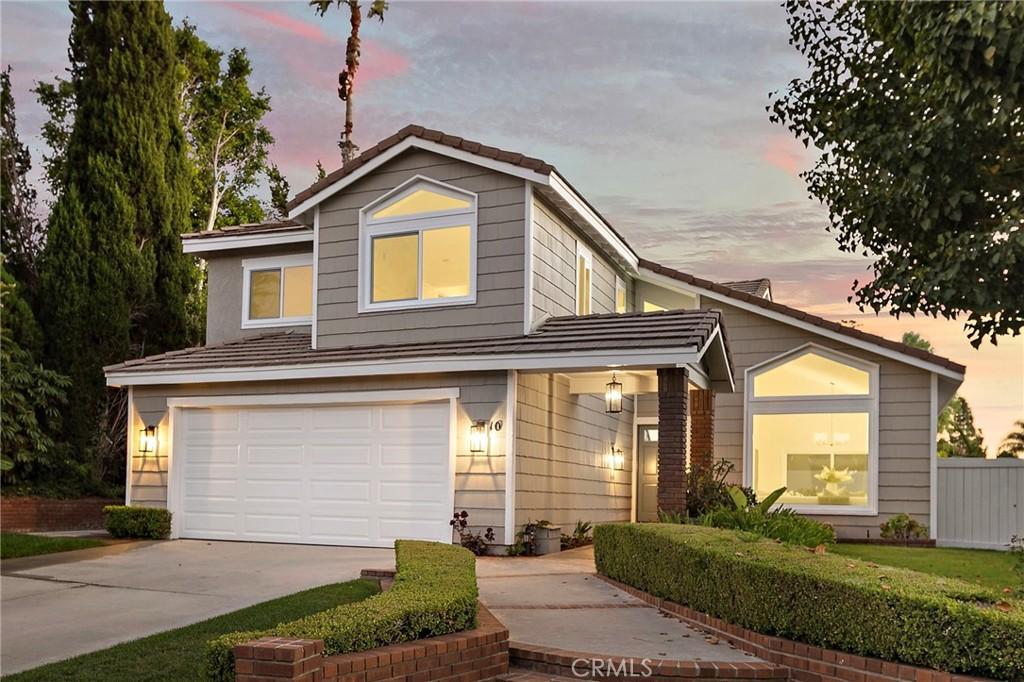 MLS #OC26002802 image #0