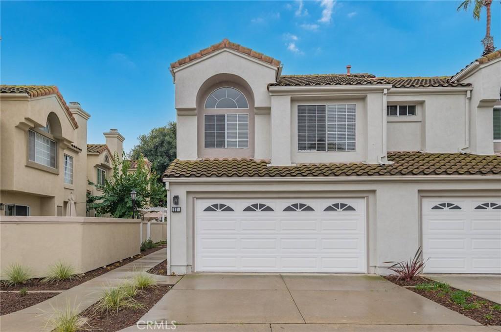 MLS #OC26003184 image #0