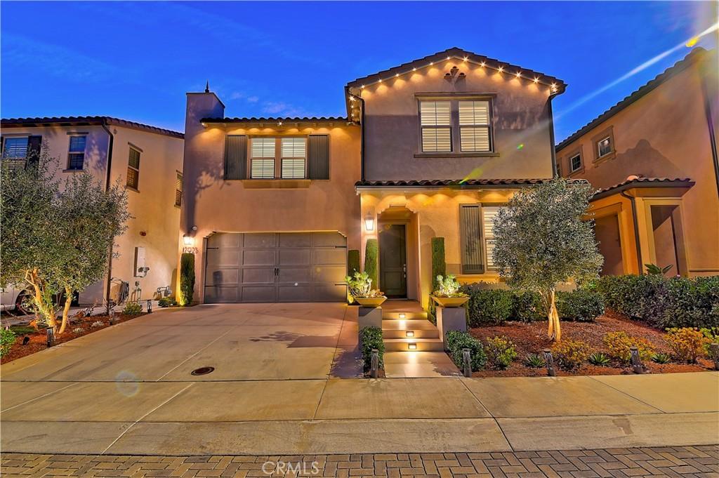 MLS #OC26003251 image #0