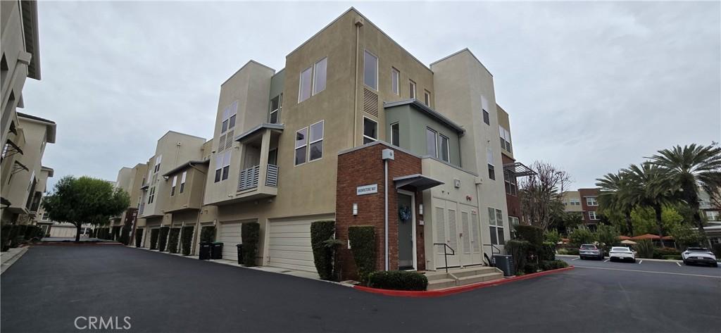 MLS #OC26003316 image #0