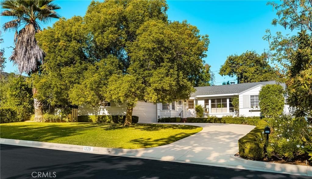 MLS #OC26003851 image #0