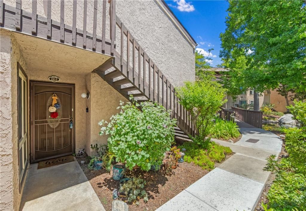 MLS #OC26004047 image #0