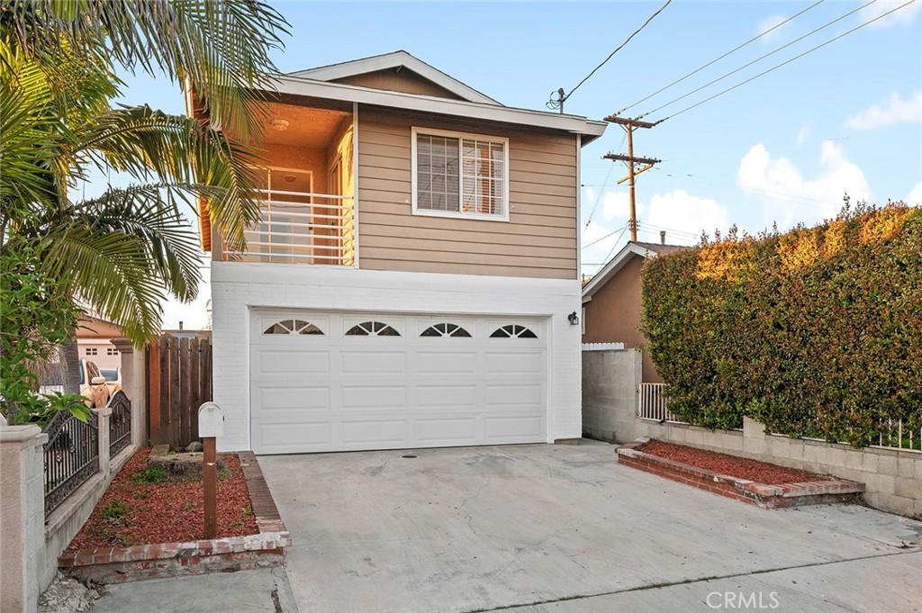 MLS #OC26004166 image #0