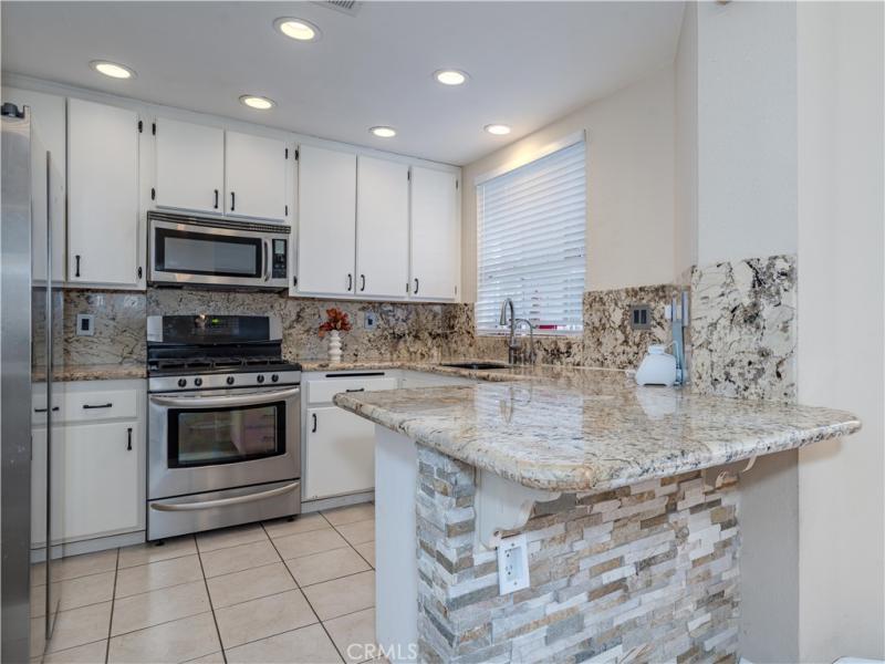 MLS #OC26004831 image #0