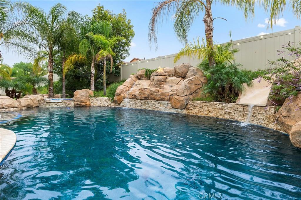 MLS #OC26004919 image #0