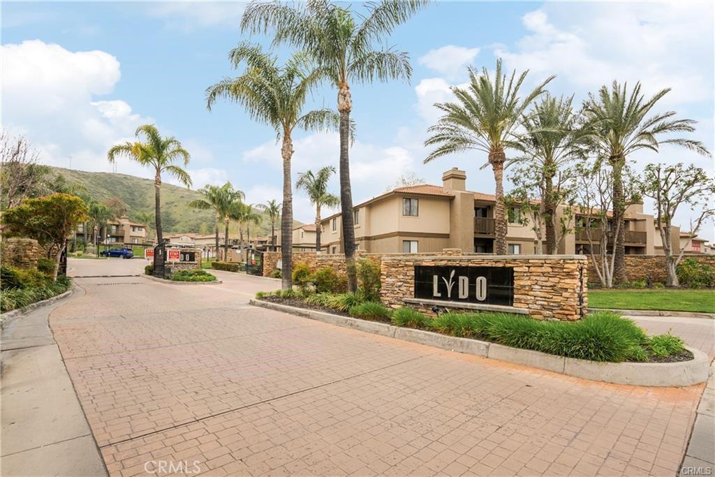 MLS #OC26005025 image #0