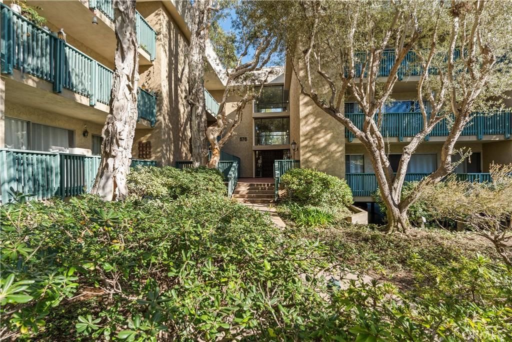 MLS #OC26005278 image #0