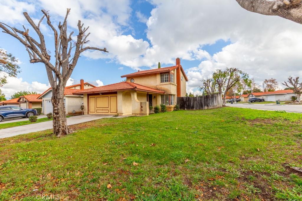 MLS #OC26005323 image #0