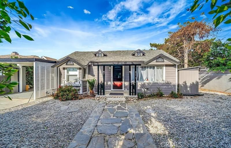 MLS #OC26005893 image #0