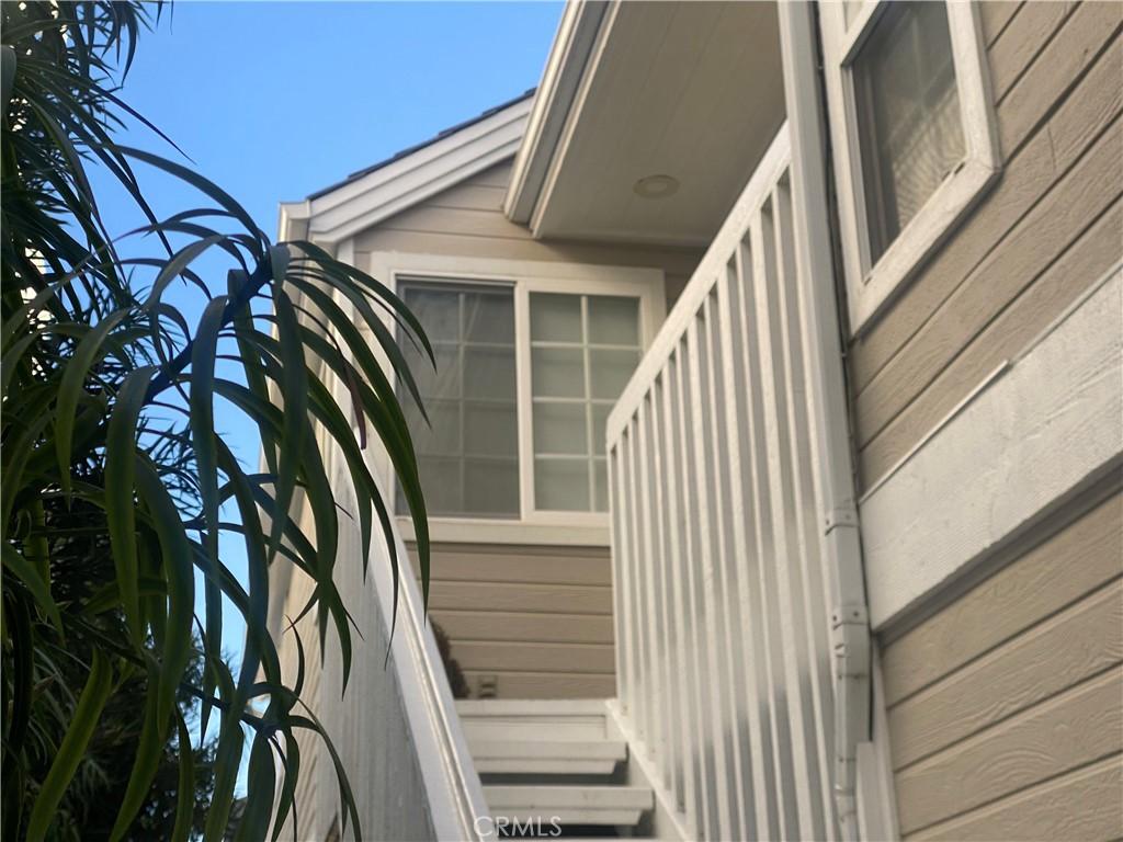 MLS #OC26006034 image #0