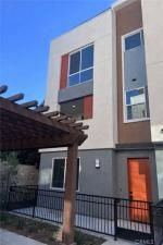 MLS #OC26006092 image #0