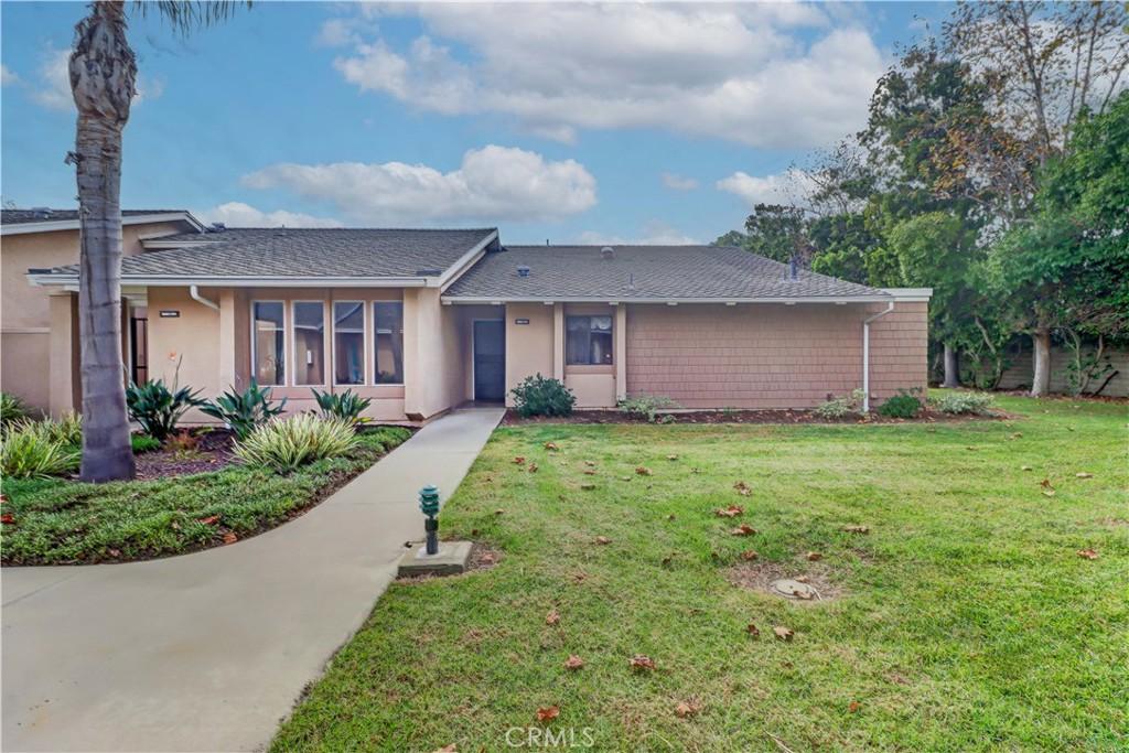 MLS #OC26006398 image #0