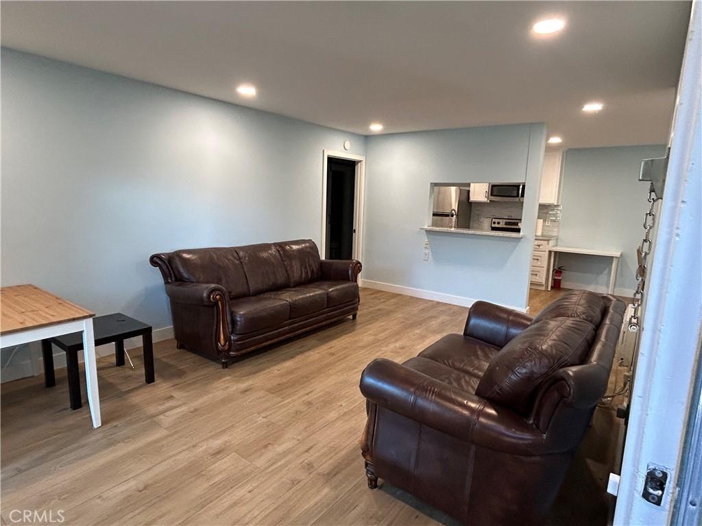 MLS #OC26006716 image #0