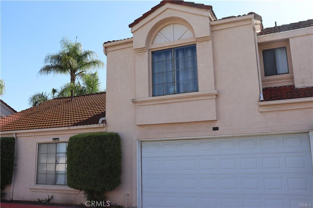 MLS #OC26007158 image #0