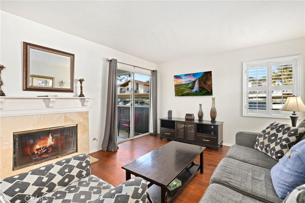 MLS #OC26007165 image #0