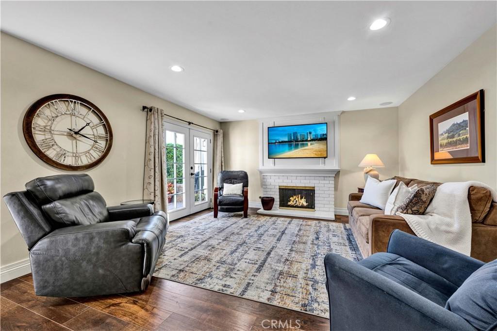 MLS #OC26007167 image #0