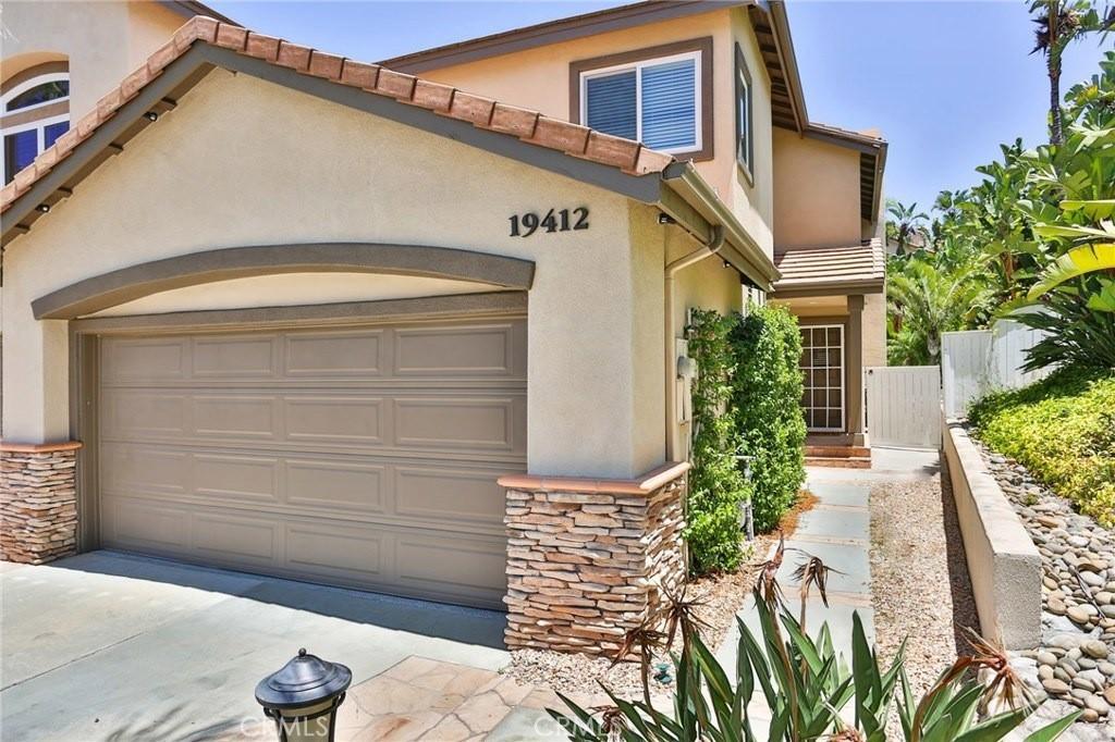 MLS #OC26007329 image #0