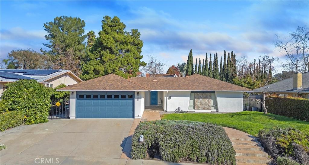 MLS #OC26007951 image #0