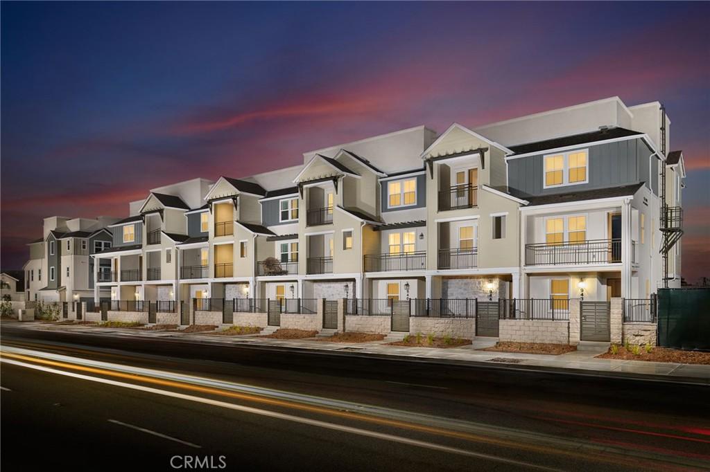 MLS #OC26008384 image #0