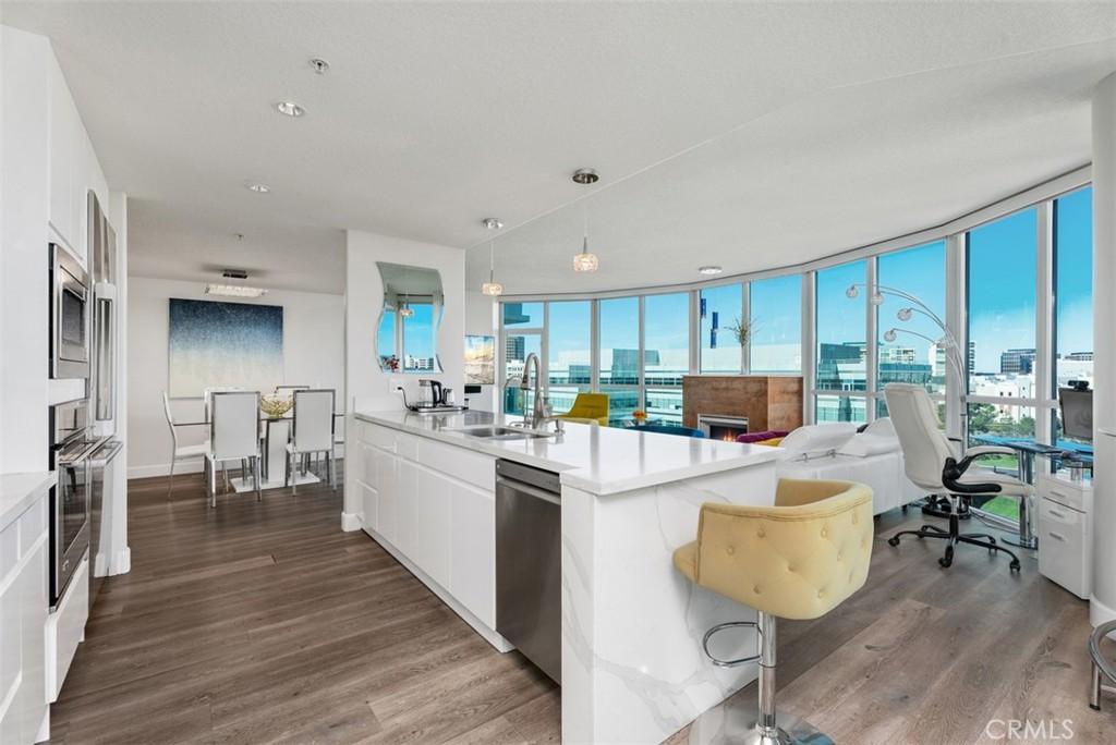 MLS #OC26009091 image #0