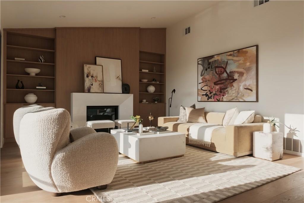 MLS #OC26009187 image #0