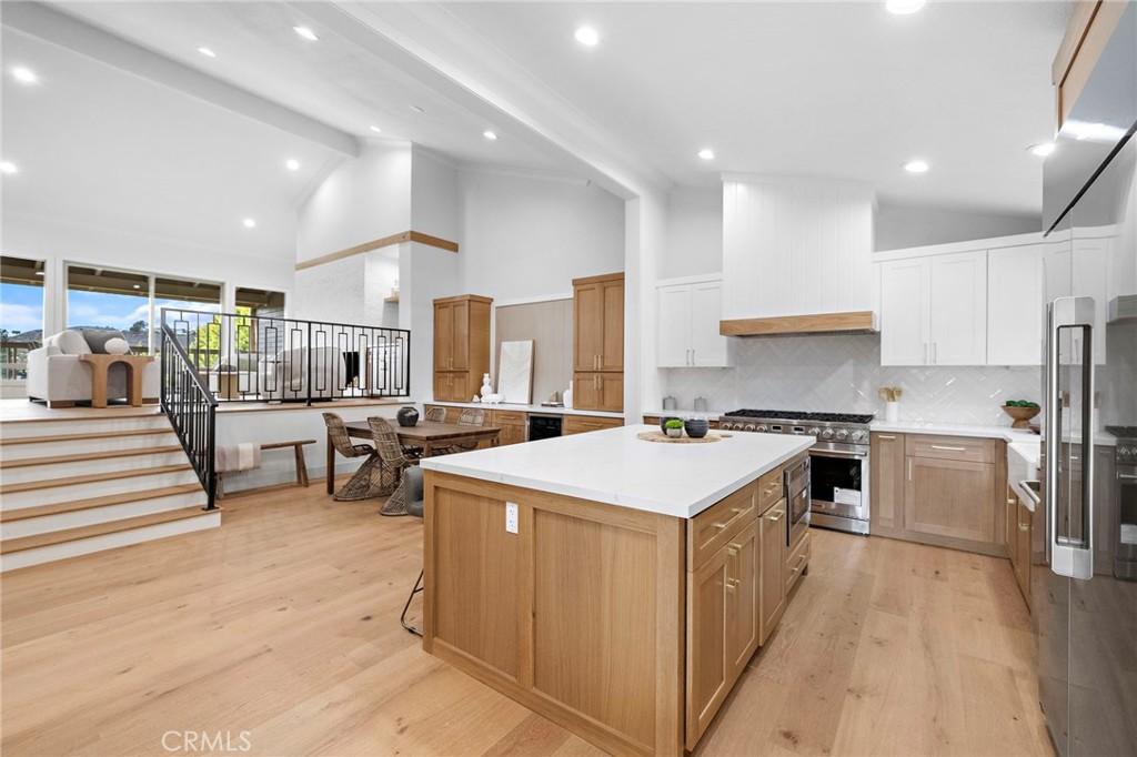 MLS #OC26009191 image #0