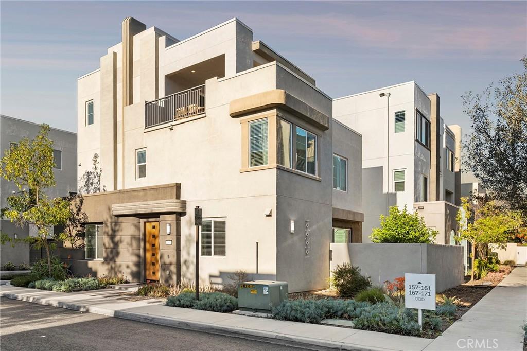 MLS #OC26009958 image #0