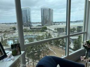 MLS #OC26010179 image #0