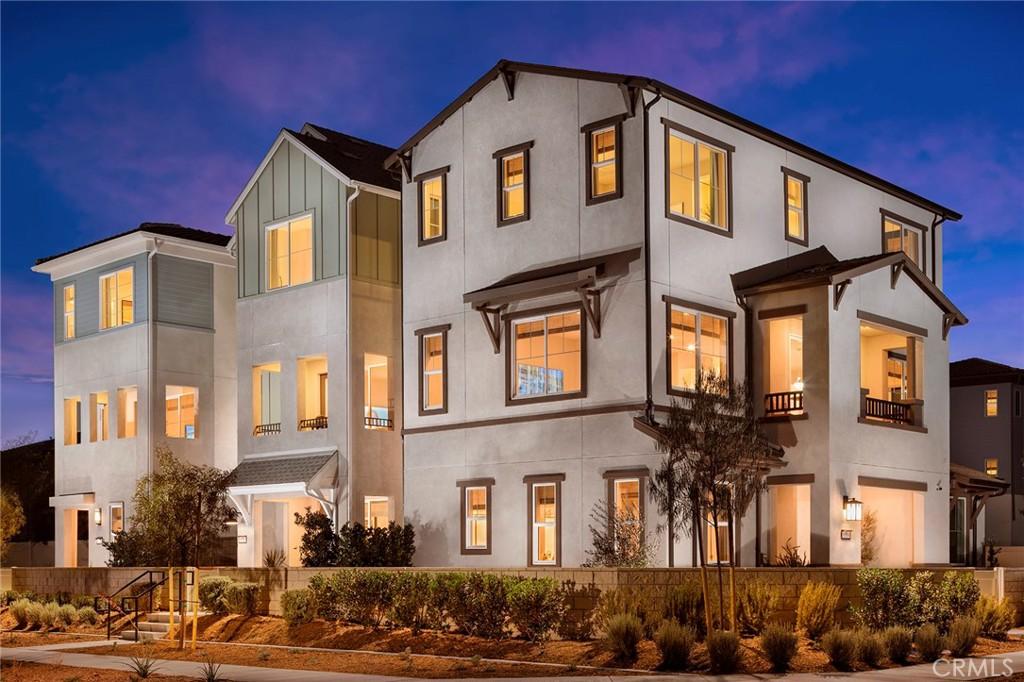 MLS #OC26011387 image #0