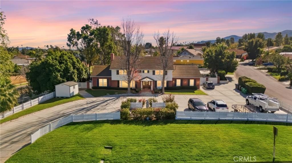 MLS #OC26012615 image #0