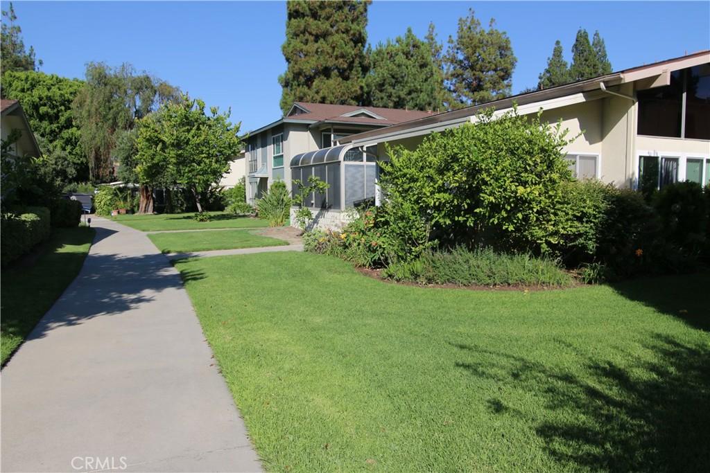 MLS #OC26013457 image #0