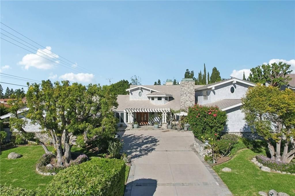 MLS #OC26013500 image #0