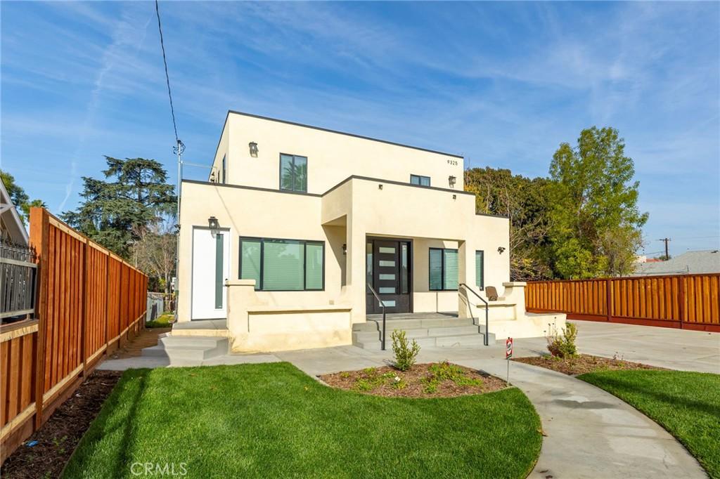 MLS #OC26013704 image #0