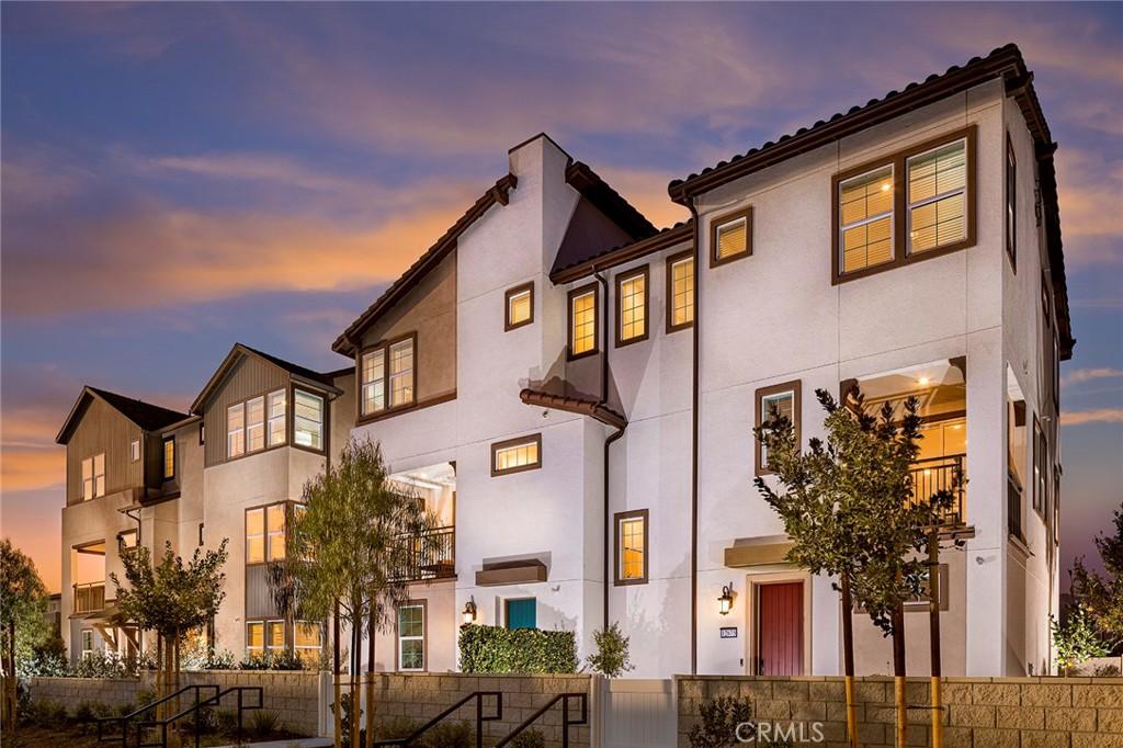 MLS #OC26013707 image #0