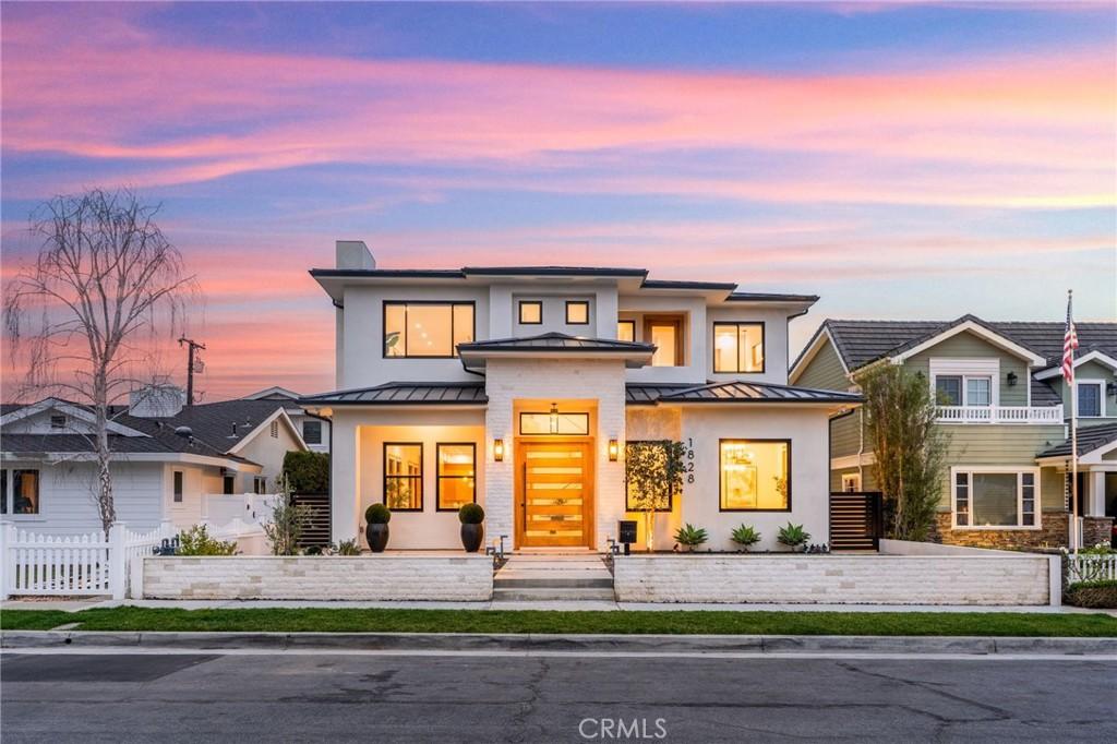 MLS #OC26014001 image #0