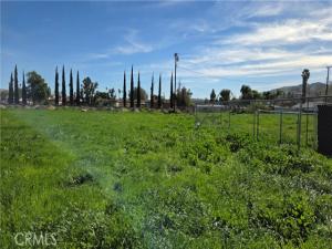 MLS #OC26014048 image #0