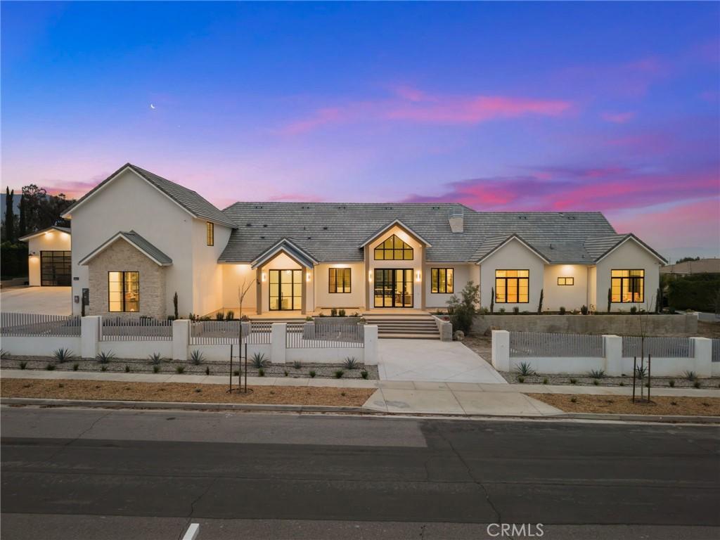 MLS #OC26015804 image #0