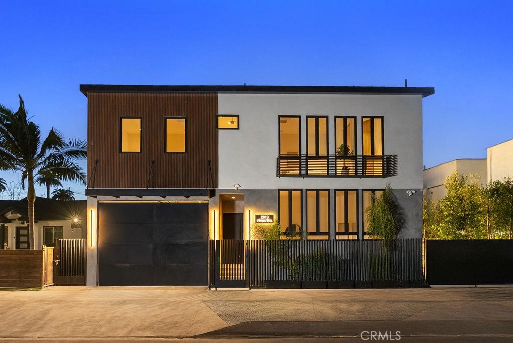 MLS #OC26016351 image #0