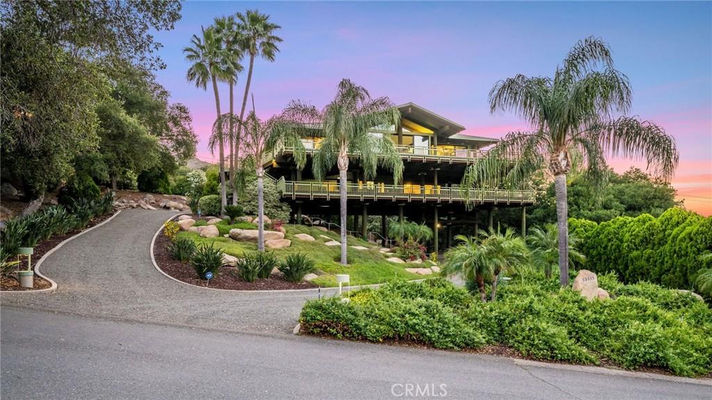 MLS #OC26019079 image #0