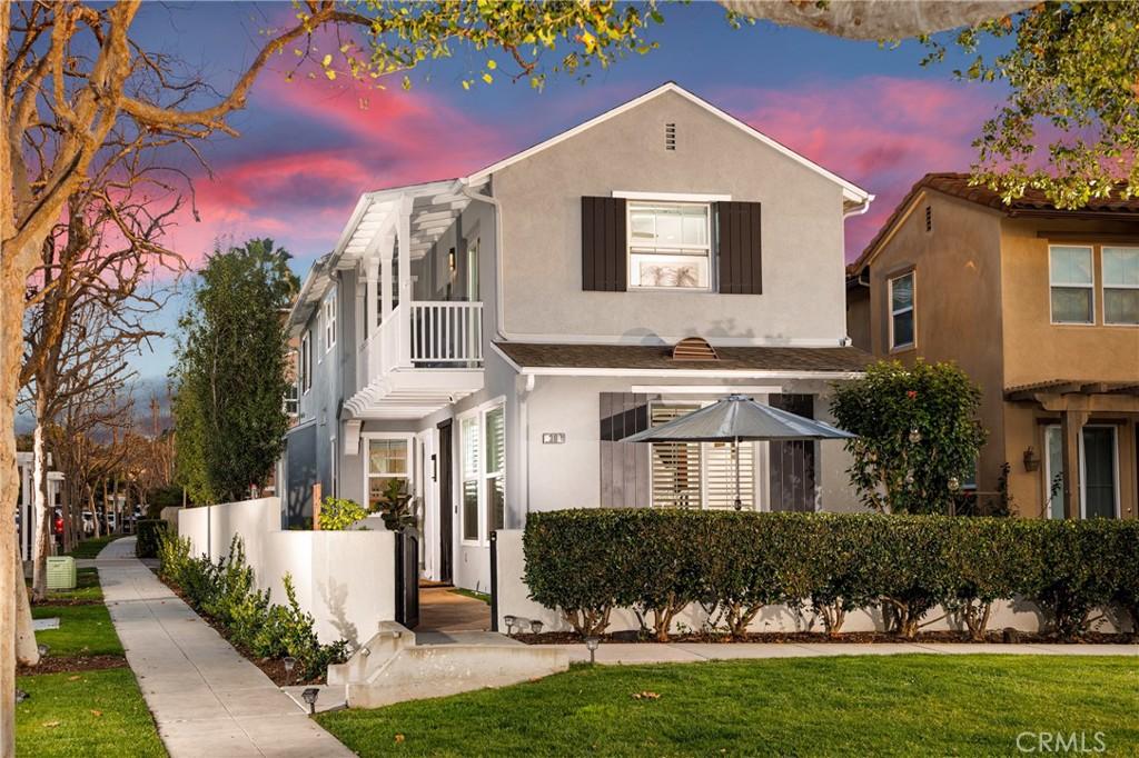 MLS #OC26020686 image #0