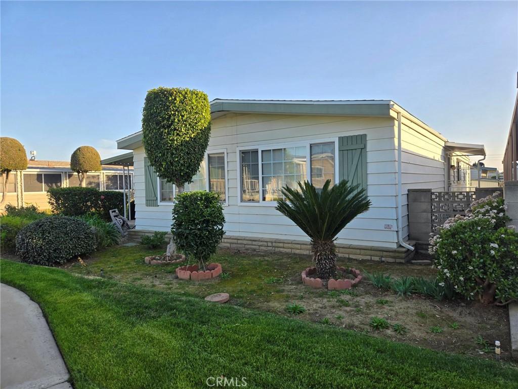 MLS #OC26024876 image #0