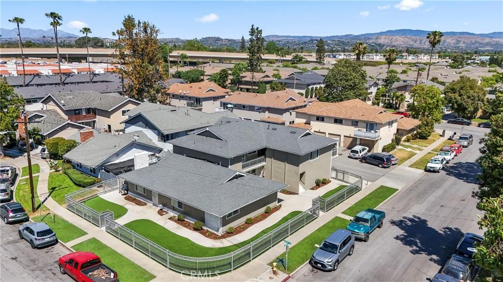 MLS #OC26028474 image #0