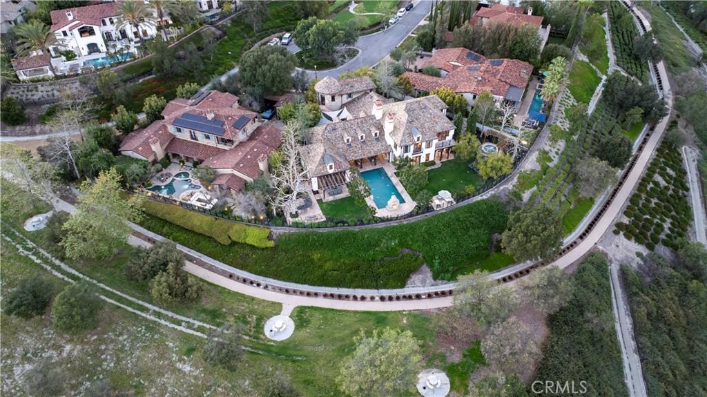 MLS #OC26028532 image #0