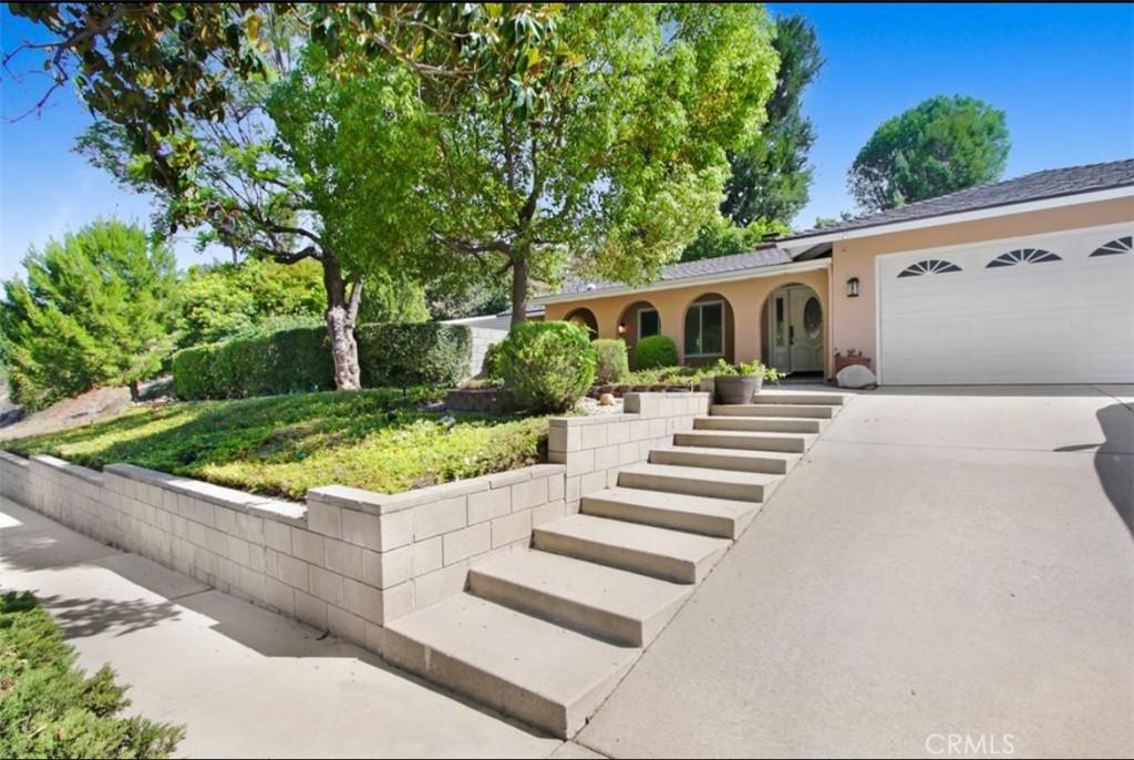 MLS #OC26030106 image #0