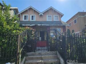 MLS #OC26031169 image #0