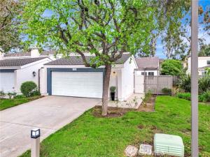 MLS #OC26032532 image #0