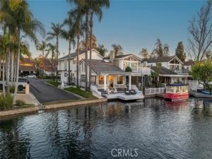 MLS #OC26033061 image #0