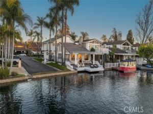 MLS #OC26033061 image #0
